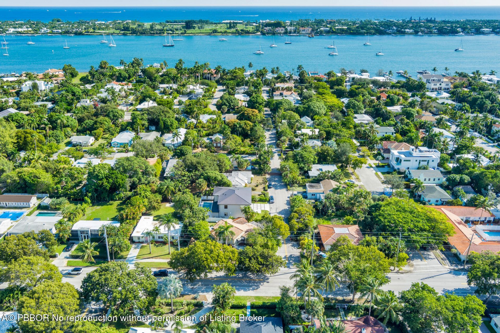 383 31st Court, West Palm Beach, FL 33407 Photo