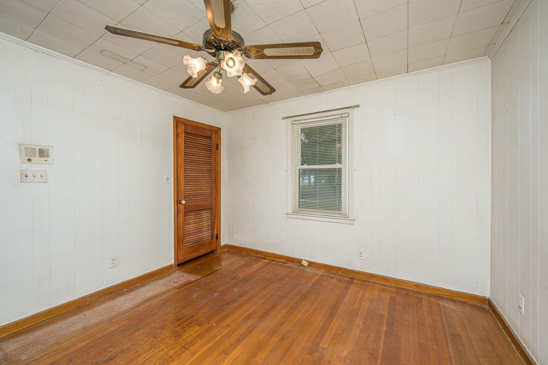 107 Wilmer Avenue Photo 33