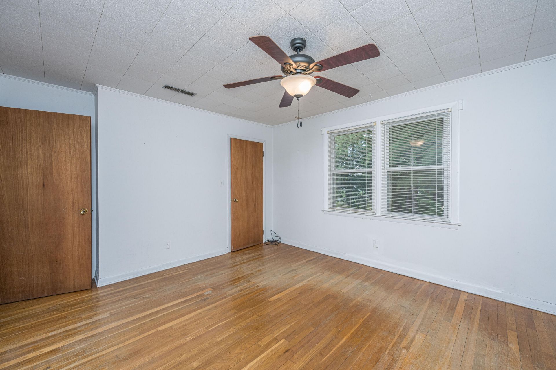 107 Wilmer Avenue Photo 44