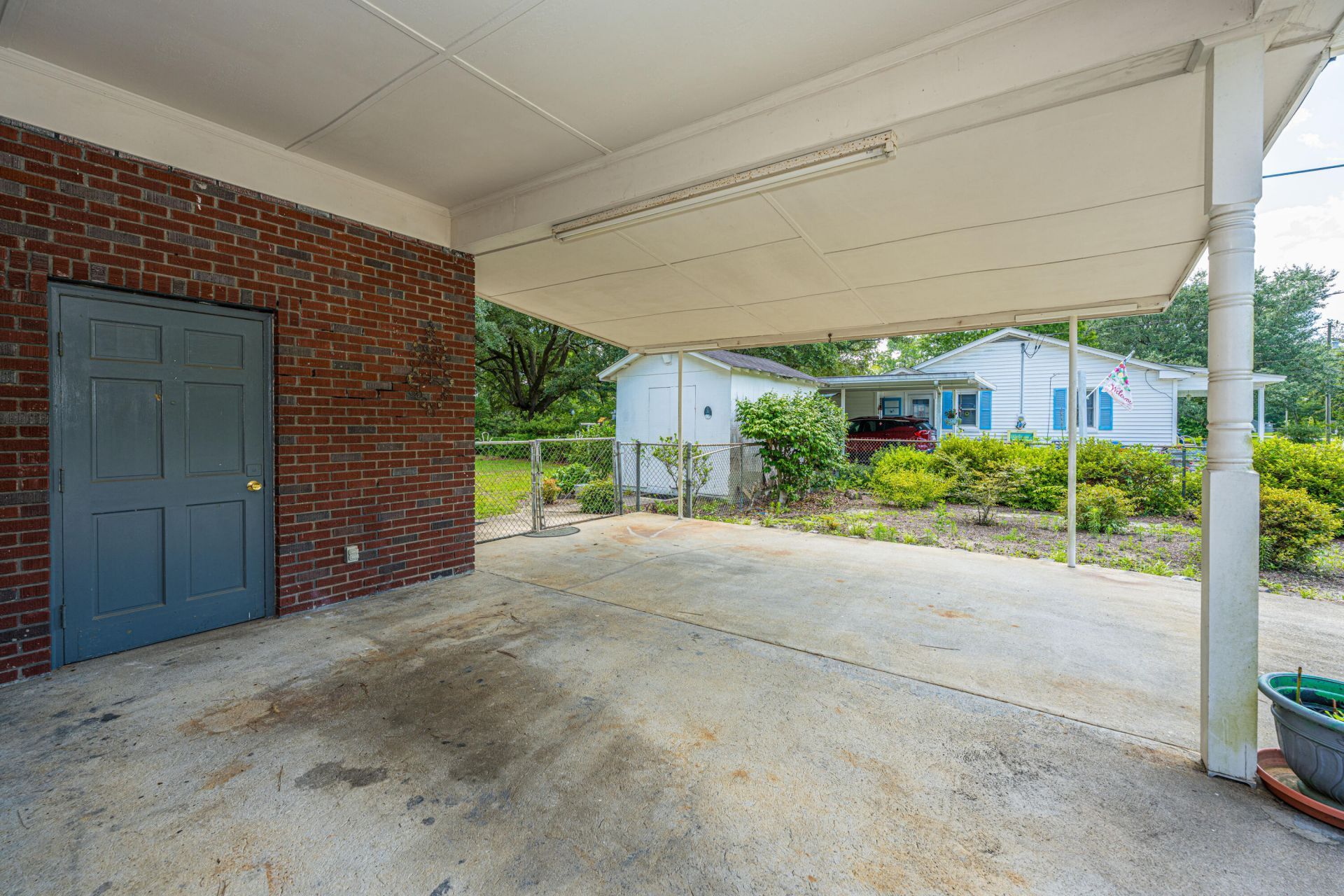107 Wilmer Avenue Photo 9