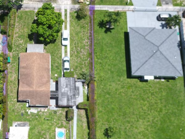 2467 NW 90th Street, Miami, FL 33147
