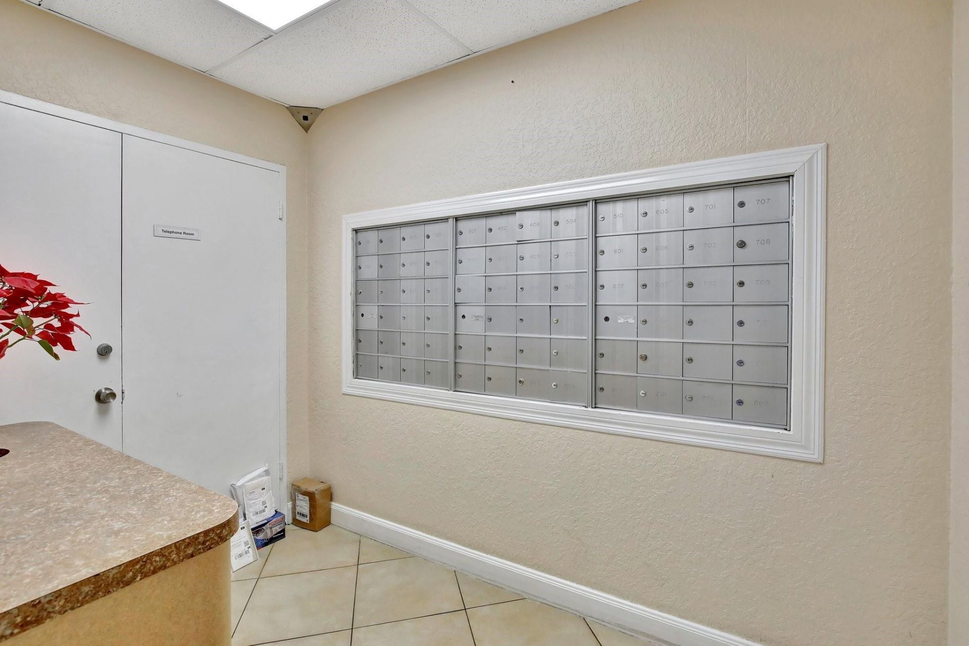 2555 NE 11th Street, Unit Ph09, Fort Lauderdale, FL 33304 Photo