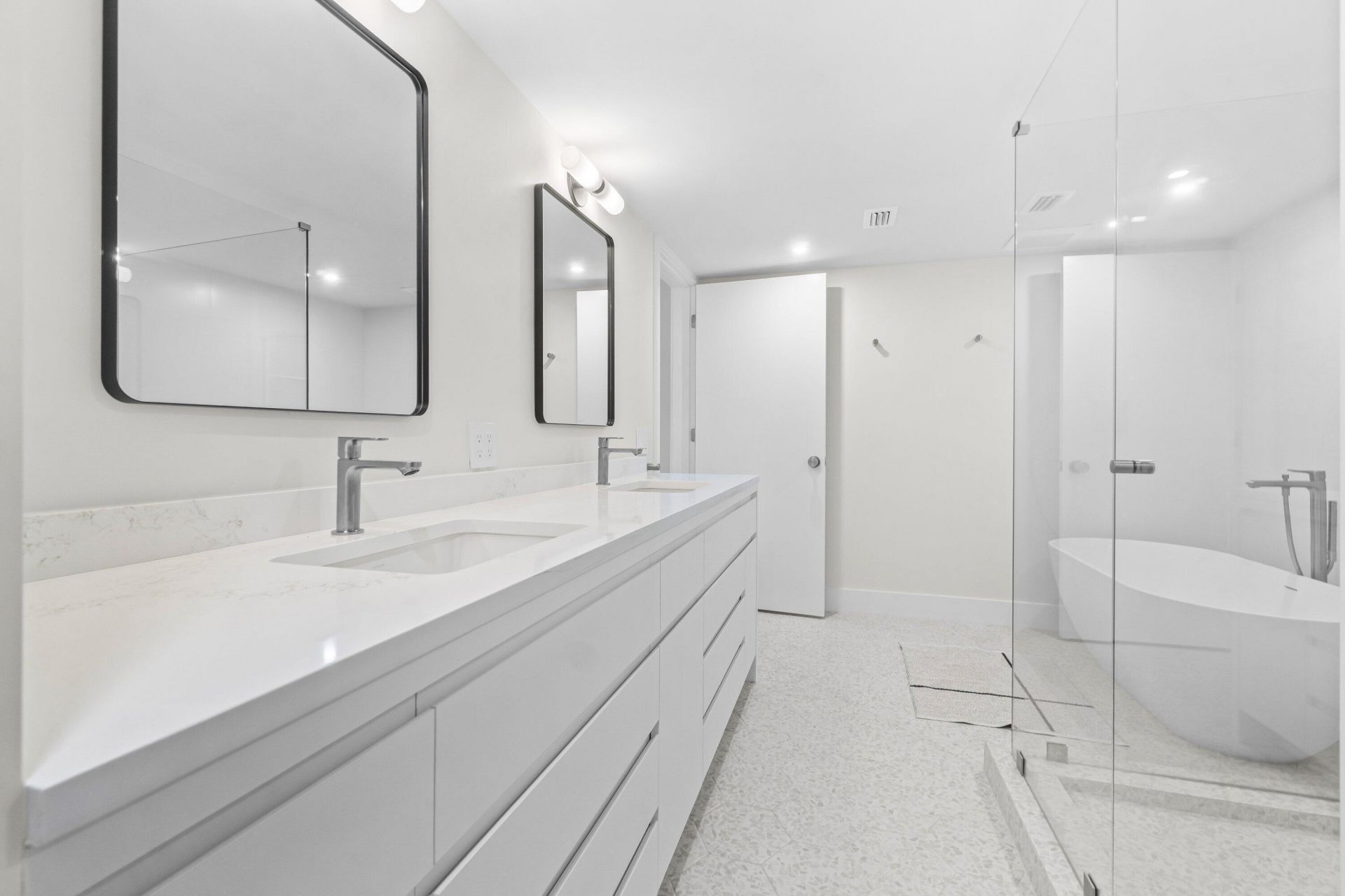 11223 Pond View Drive, Unit A103, Wellington, FL 33414 Photo