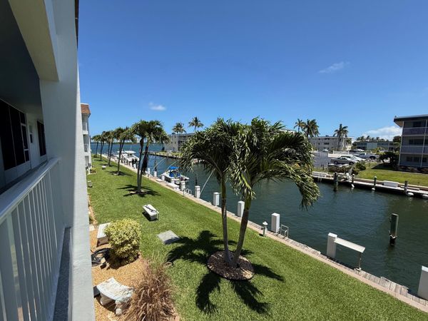 110 Shore Court, Unit 209, North Palm Beach, FL 33408