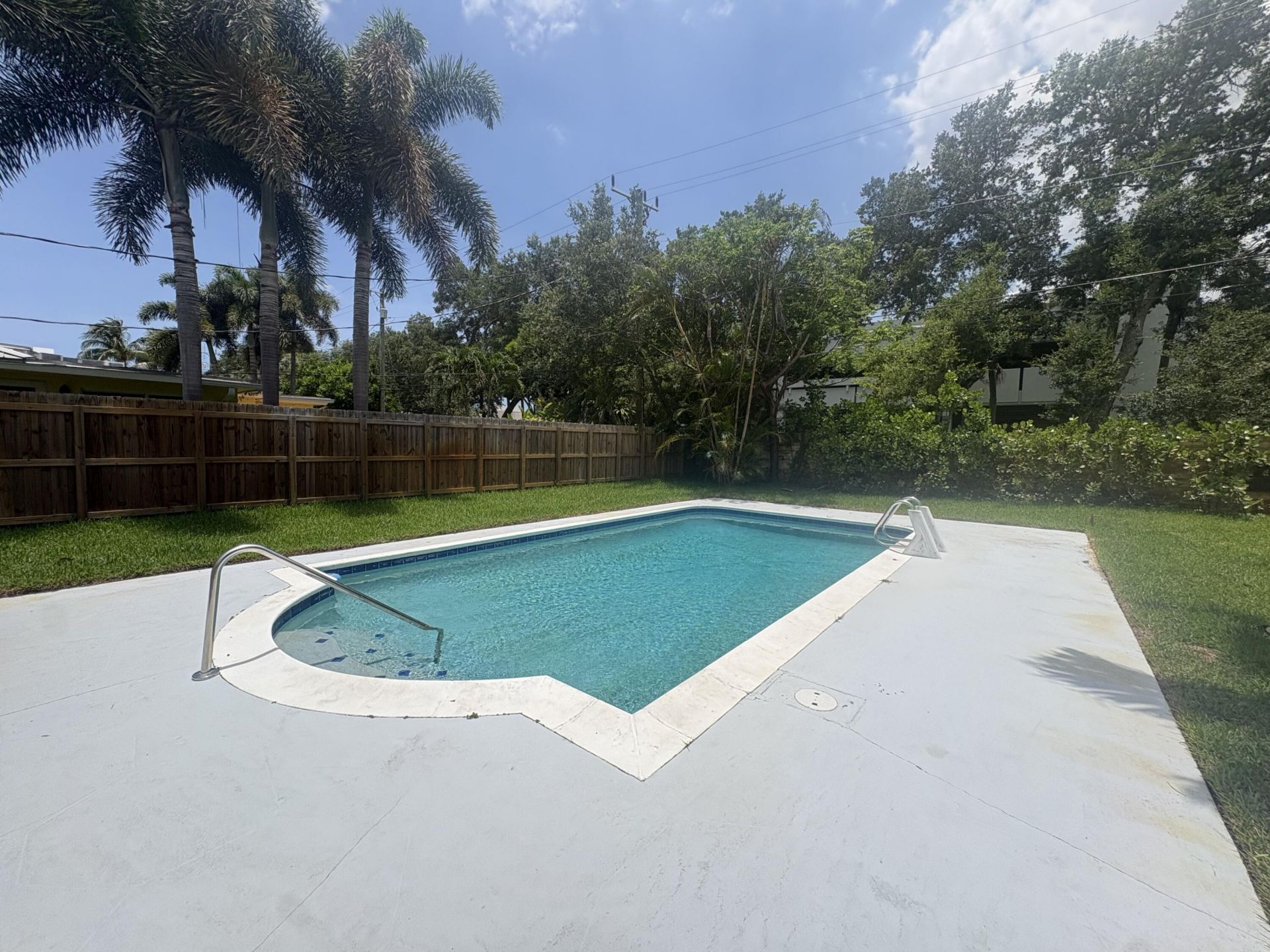 1400 NW 4th Street, Boca Raton, FL 33486 Photo