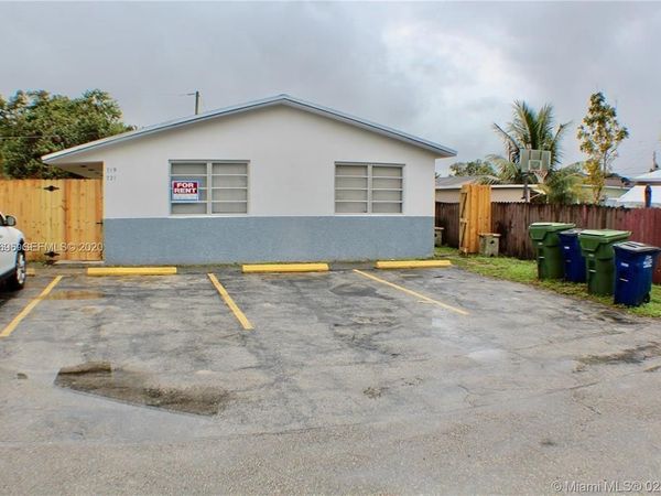 719 SW 7th Street, Unit 2, Hallandale Beach, FL 33009