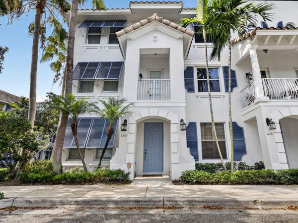 1213 Via Fatini, Boynton Beach, FL 33426