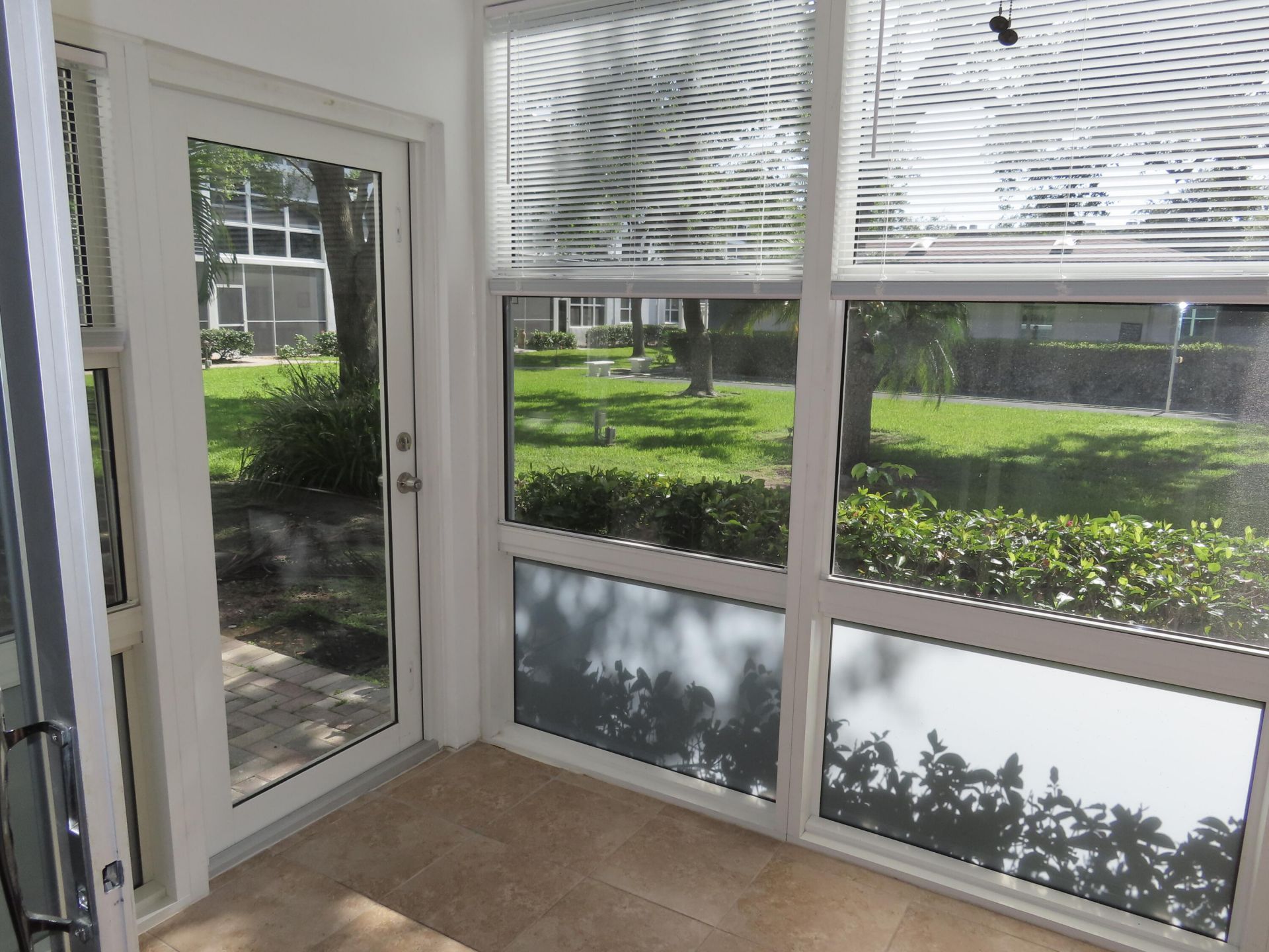 1501 S Ocean Boulevard, Unit 129, Lauderdale by the Sea, FL 33062 Photo
