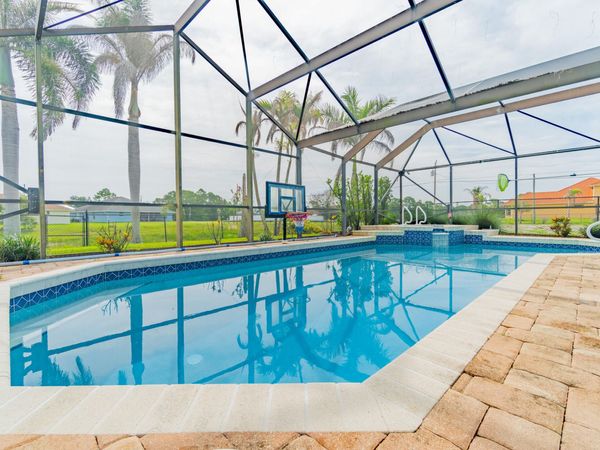 5593 NW Wesley Road, Port St. Lucie, FL 34986