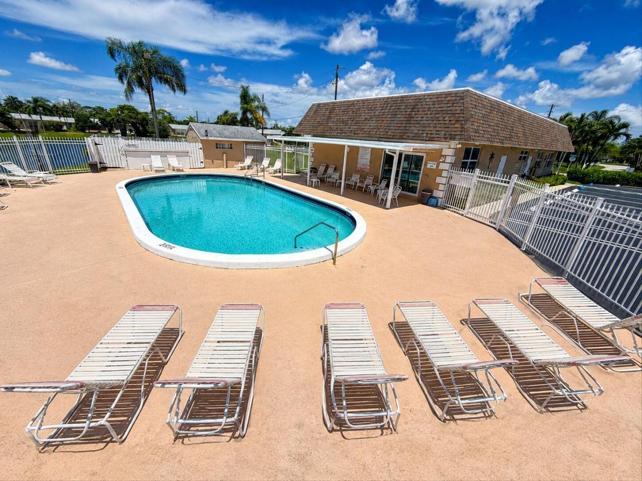 2821 Duke Lane, Delray Beach, FL 33445 Photo