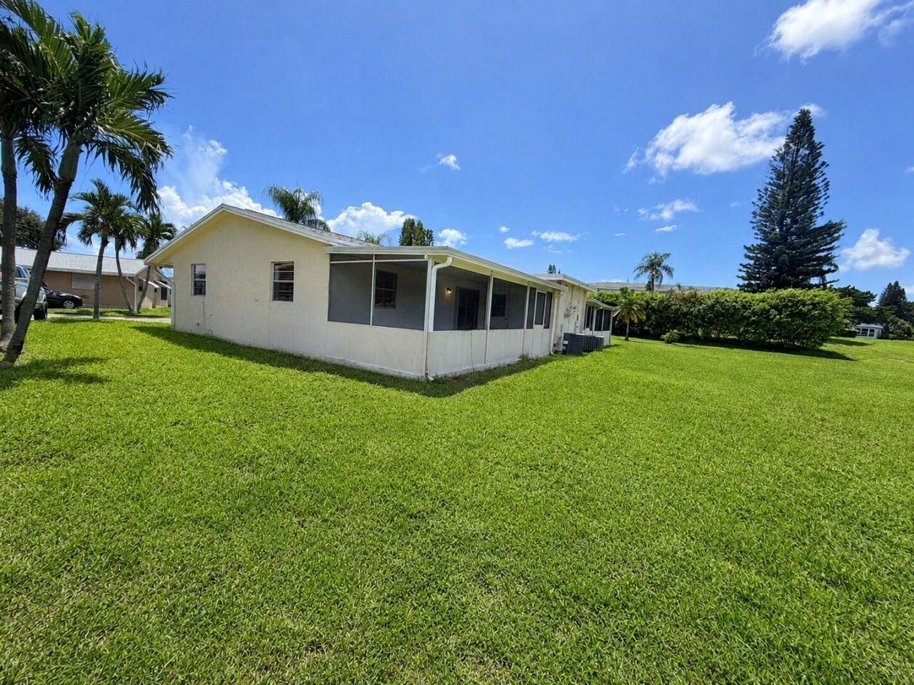2821 Duke Lane, Delray Beach, FL 33445 Photo