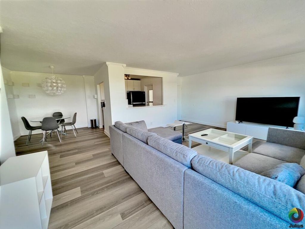 2555 NE 11th Street, Unit 809, Fort Lauderdale, FL 33304 Photo