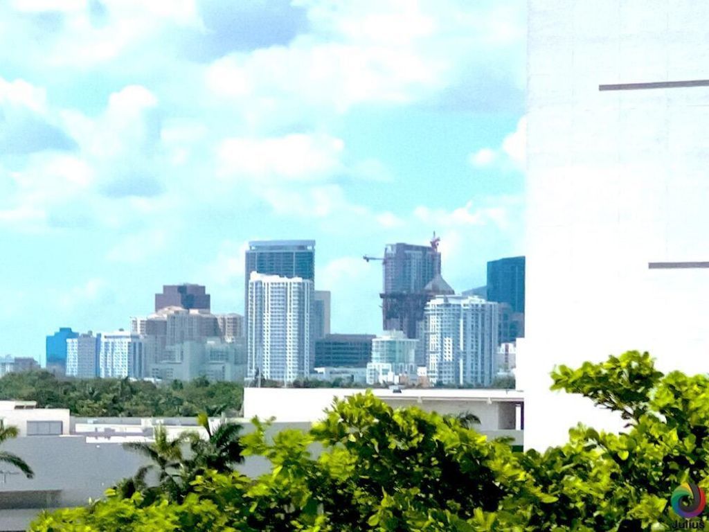 2555 NE 11th Street, Unit 809, Fort Lauderdale, FL 33304 Photo