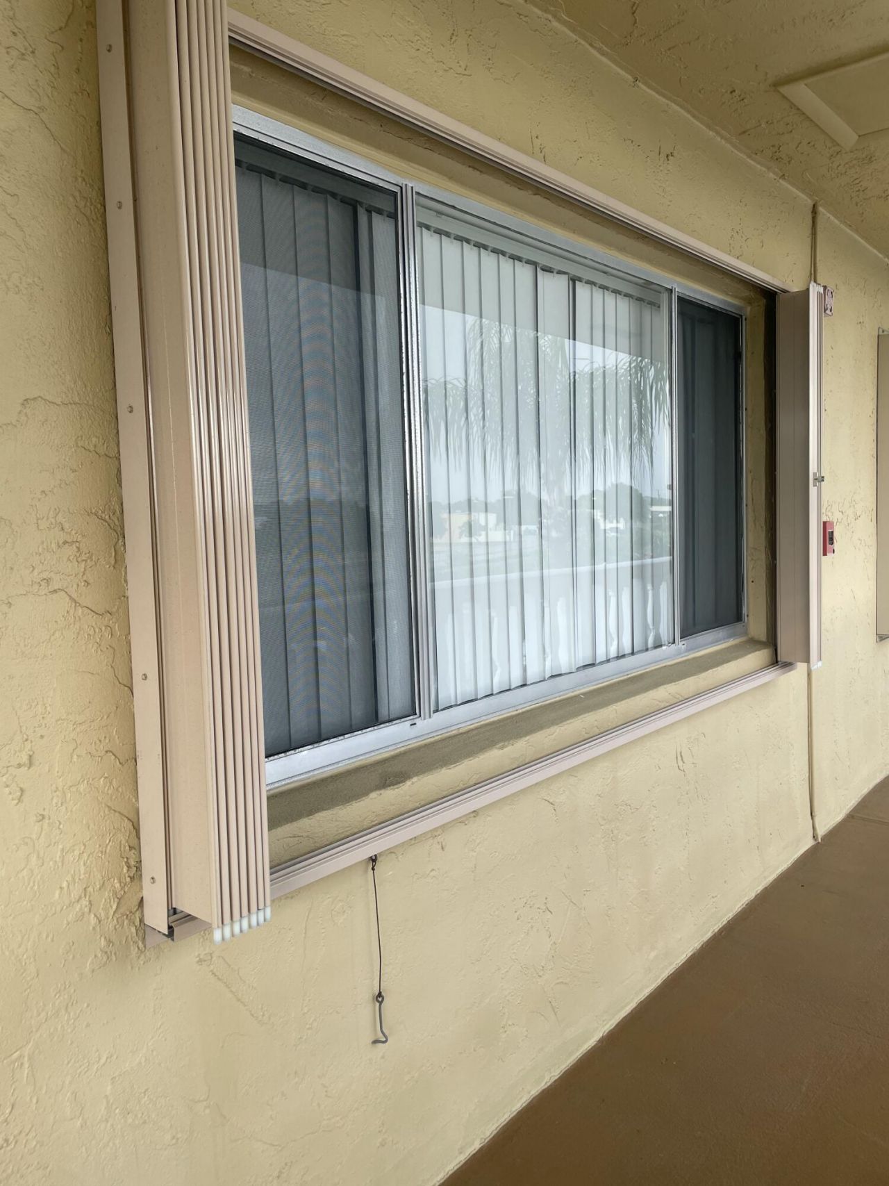 500 Village Green Circle W, Unit 302, Palm Springs, FL 33461 Photo