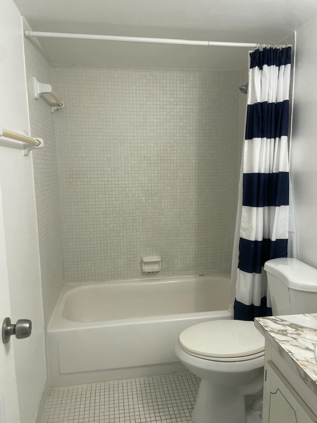 500 Village Green Circle W, Unit 302, Palm Springs, FL 33461 Photo