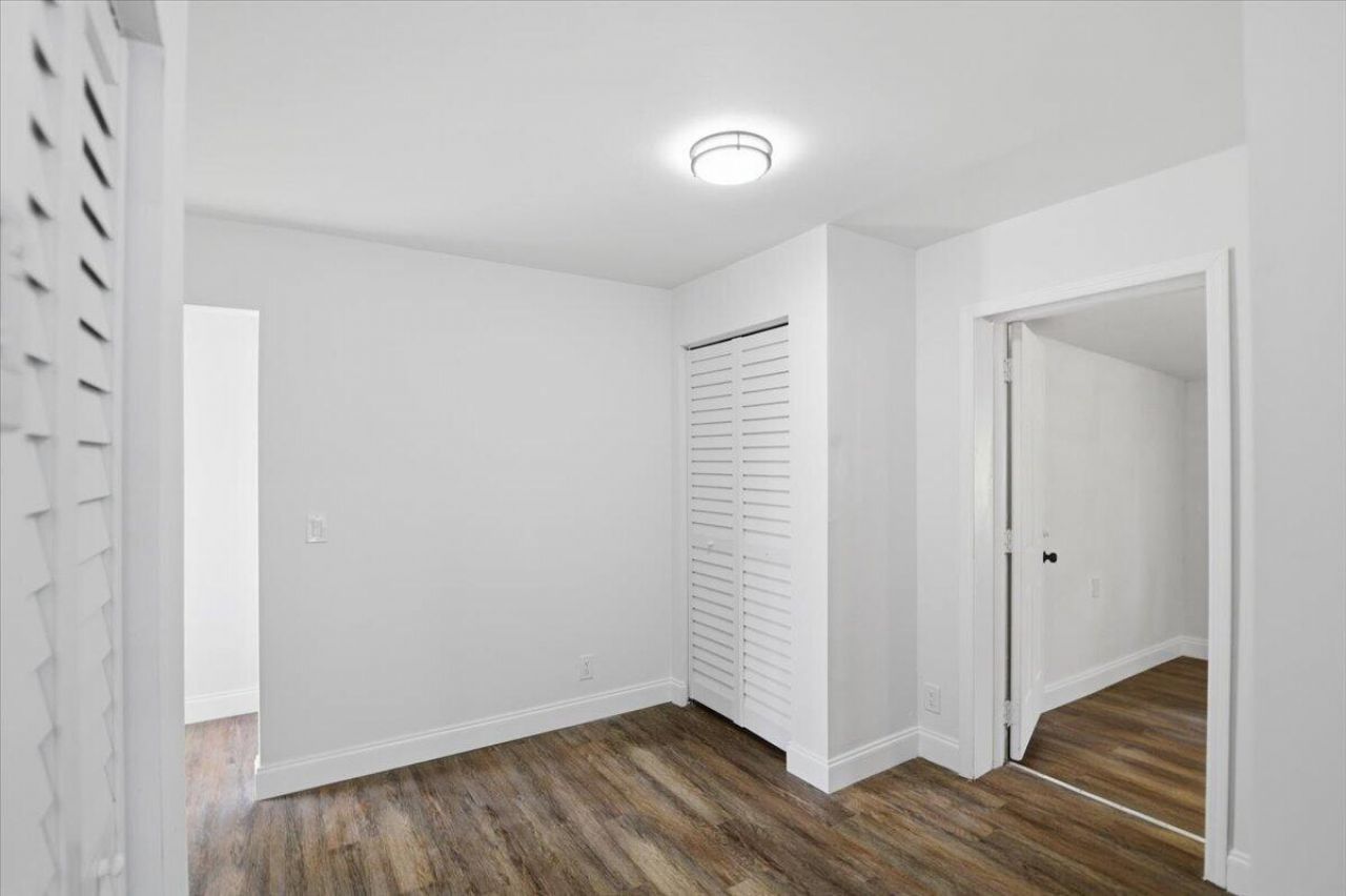 270 SW 10th Avenue, Unit 1, South Bay, FL 33493 Photo