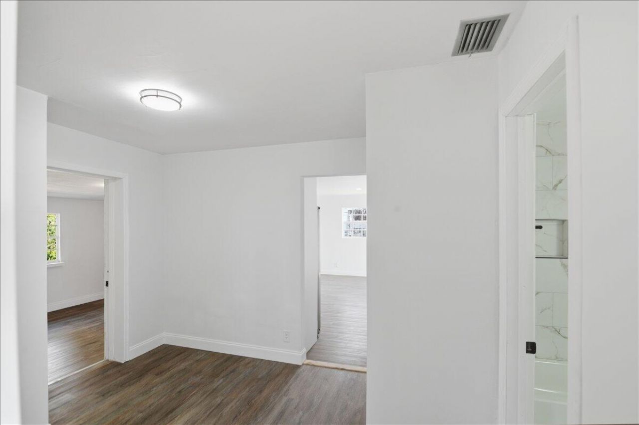 270 SW 10th Avenue, Unit 1, South Bay, FL 33493 Photo