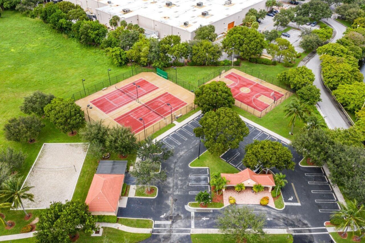 2016 Alta Meadows Lane, Unit 708, Delray Beach, FL 33444 Photo