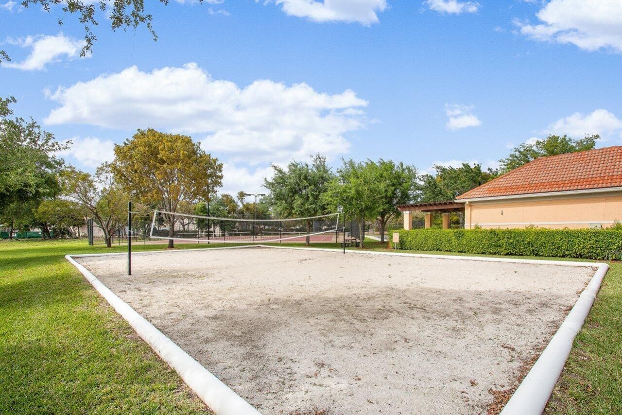 2016 Alta Meadows Lane, Unit 708, Delray Beach, FL 33444 Photo