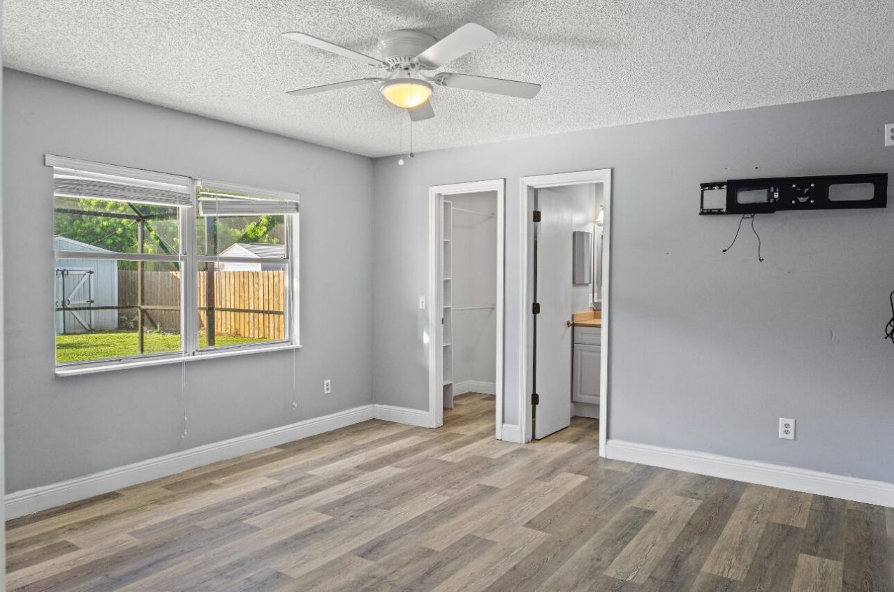 2230 SE Dill Lane, Port Saint Lucie, FL 34952 Photo