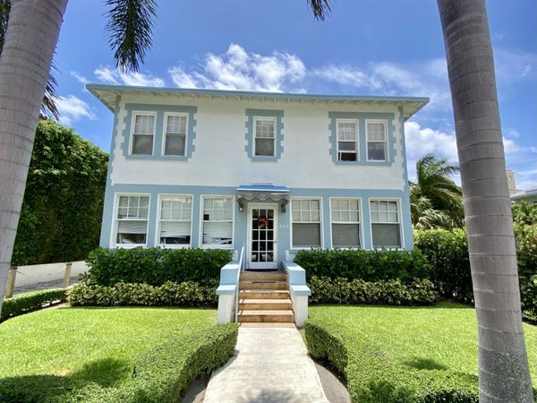 250 Seminole Avenue, Unit 3, Palm Beach, FL 33480