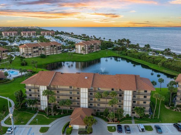 601 S Seas Drive, Unit 106, Jupiter, FL 33477