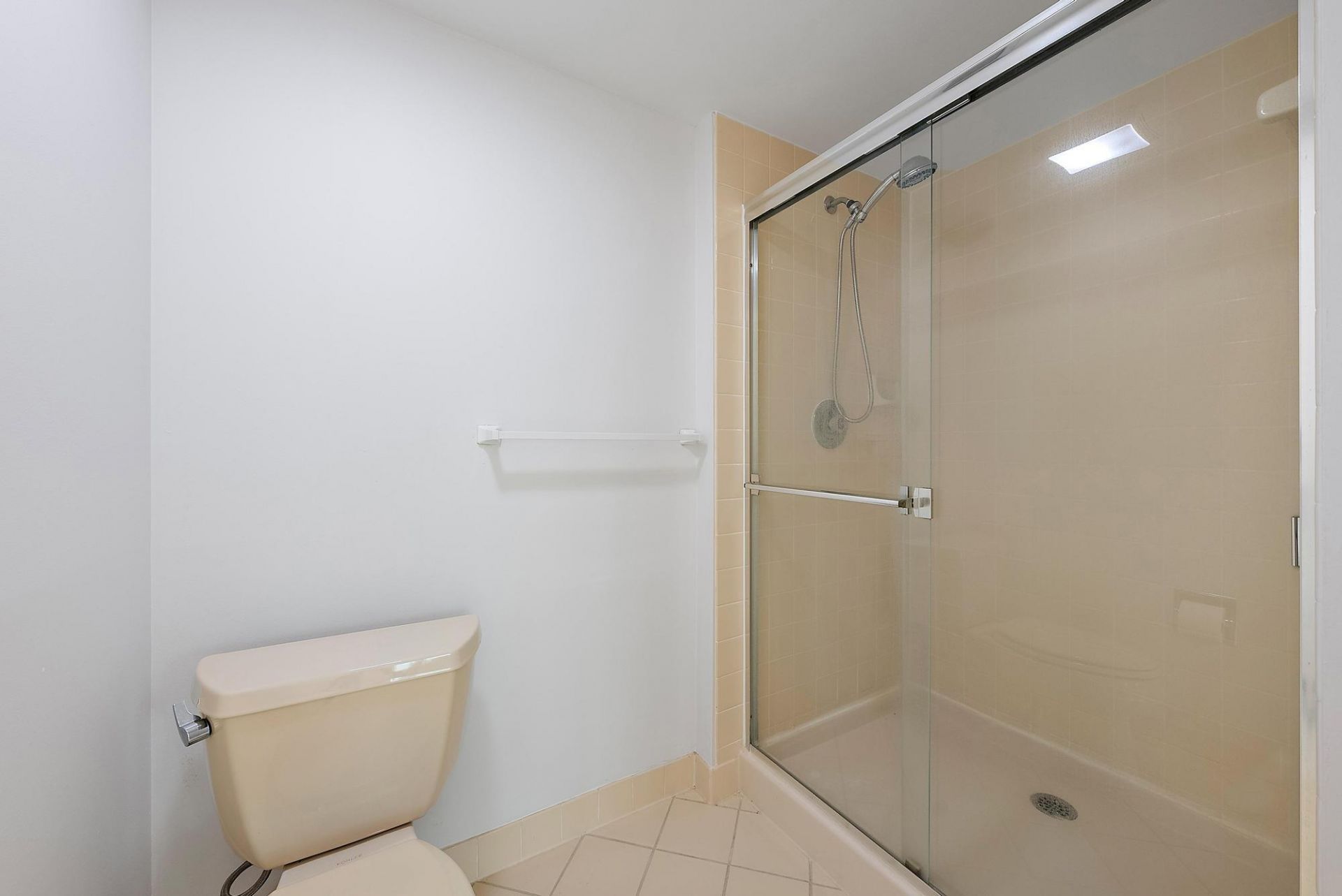 601 S Seas Drive, Unit 106, Jupiter, FL 33477 Photo
