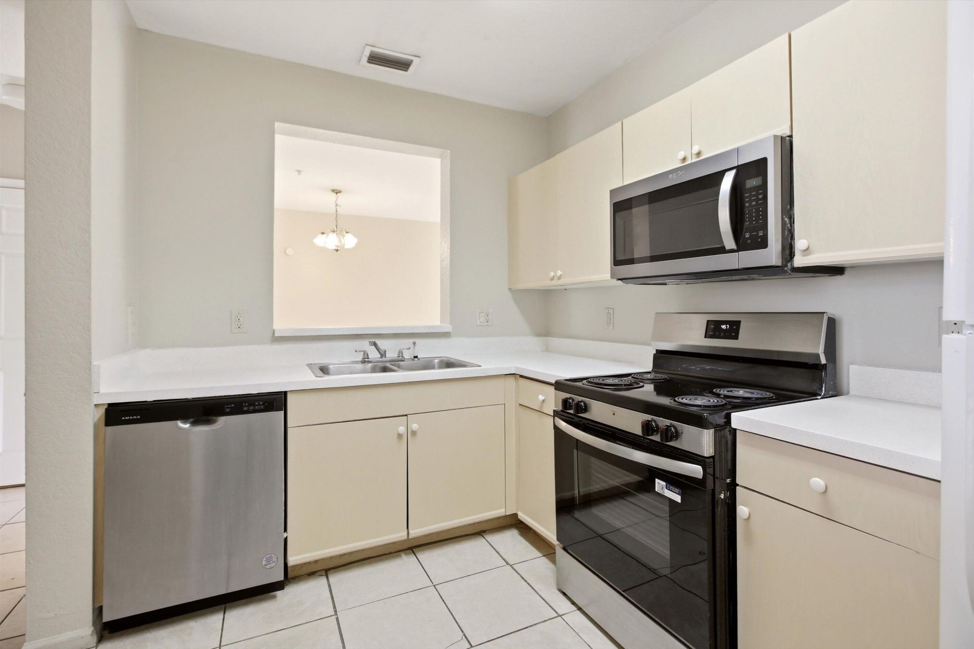 1169 Golden Lakes Boulevard, Unit 1125, West Palm Beach, FL 33411 Photo