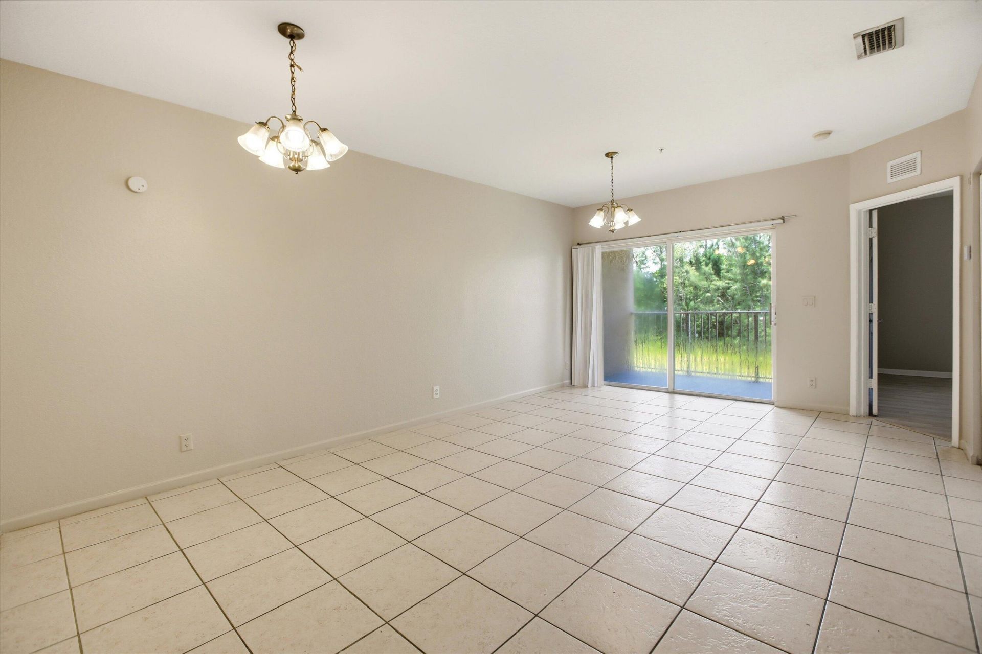 1169 Golden Lakes Boulevard, Unit 1125, West Palm Beach, FL 33411 Photo