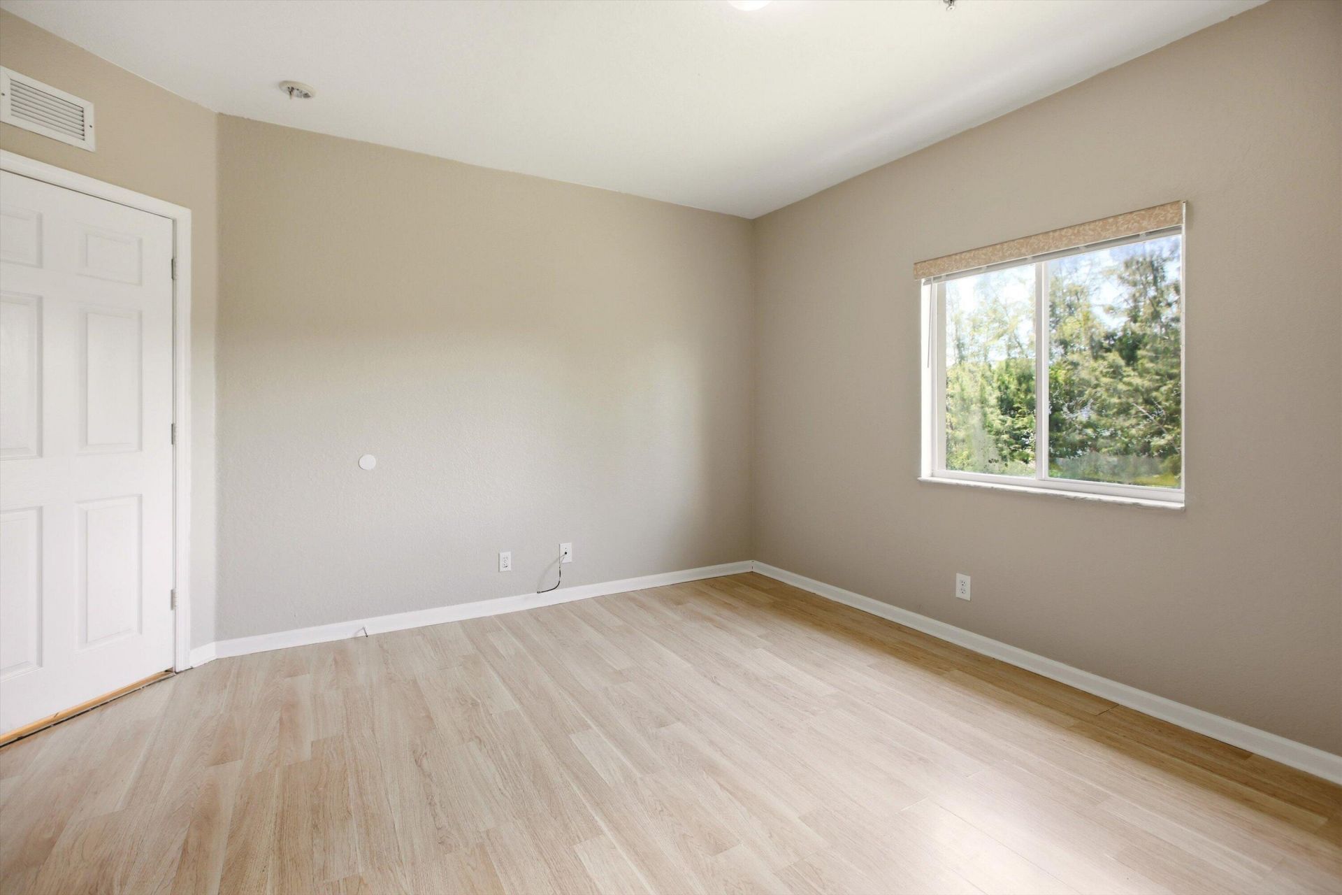 1169 Golden Lakes Boulevard, Unit 1125, West Palm Beach, FL 33411 Photo