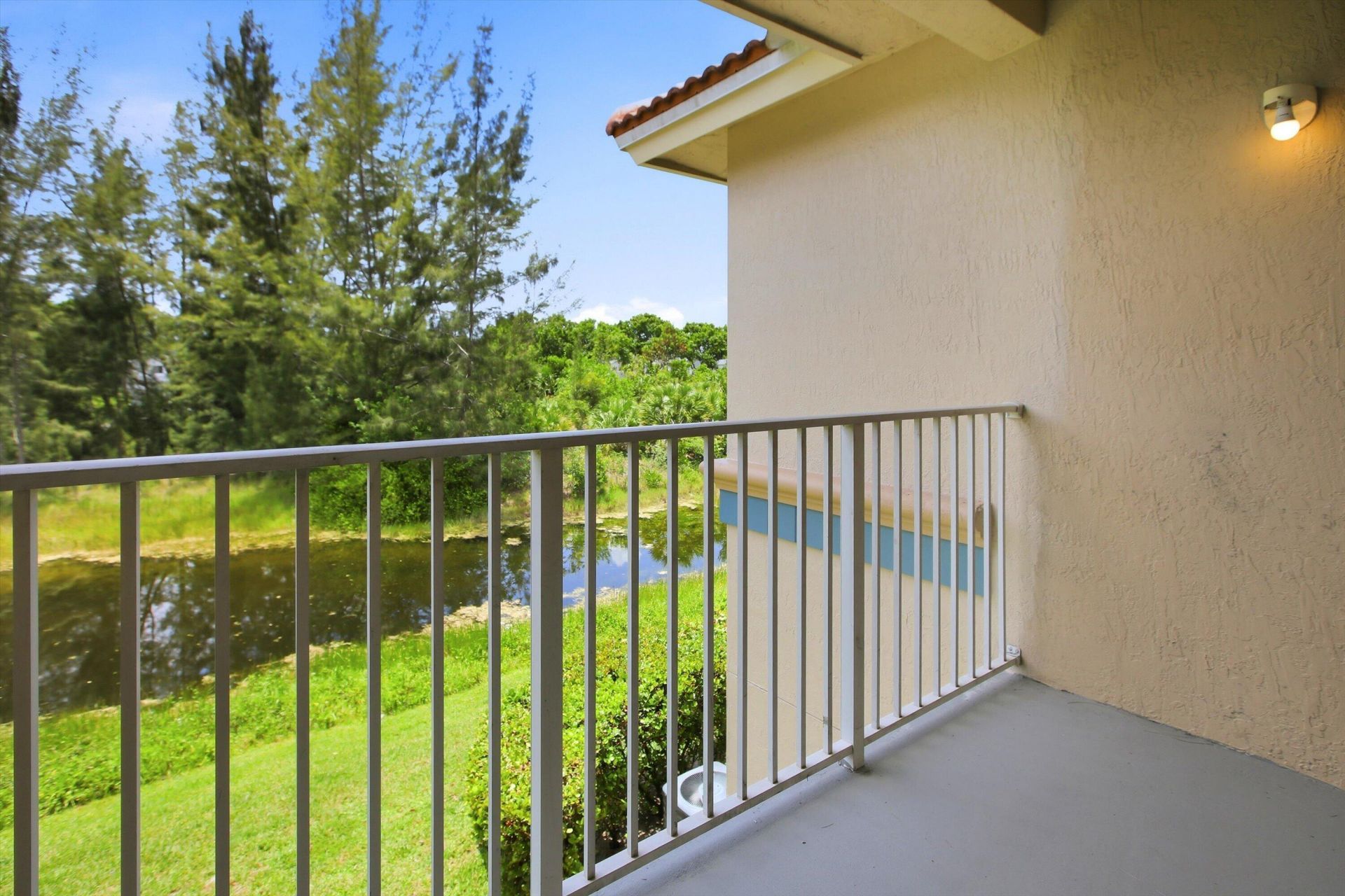 1169 Golden Lakes Boulevard, Unit 1125, West Palm Beach, FL 33411 Photo