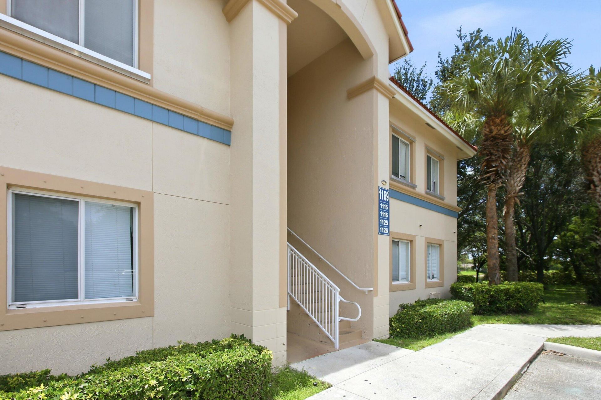 1169 Golden Lakes Boulevard, Unit 1125, West Palm Beach, FL 33411 Photo