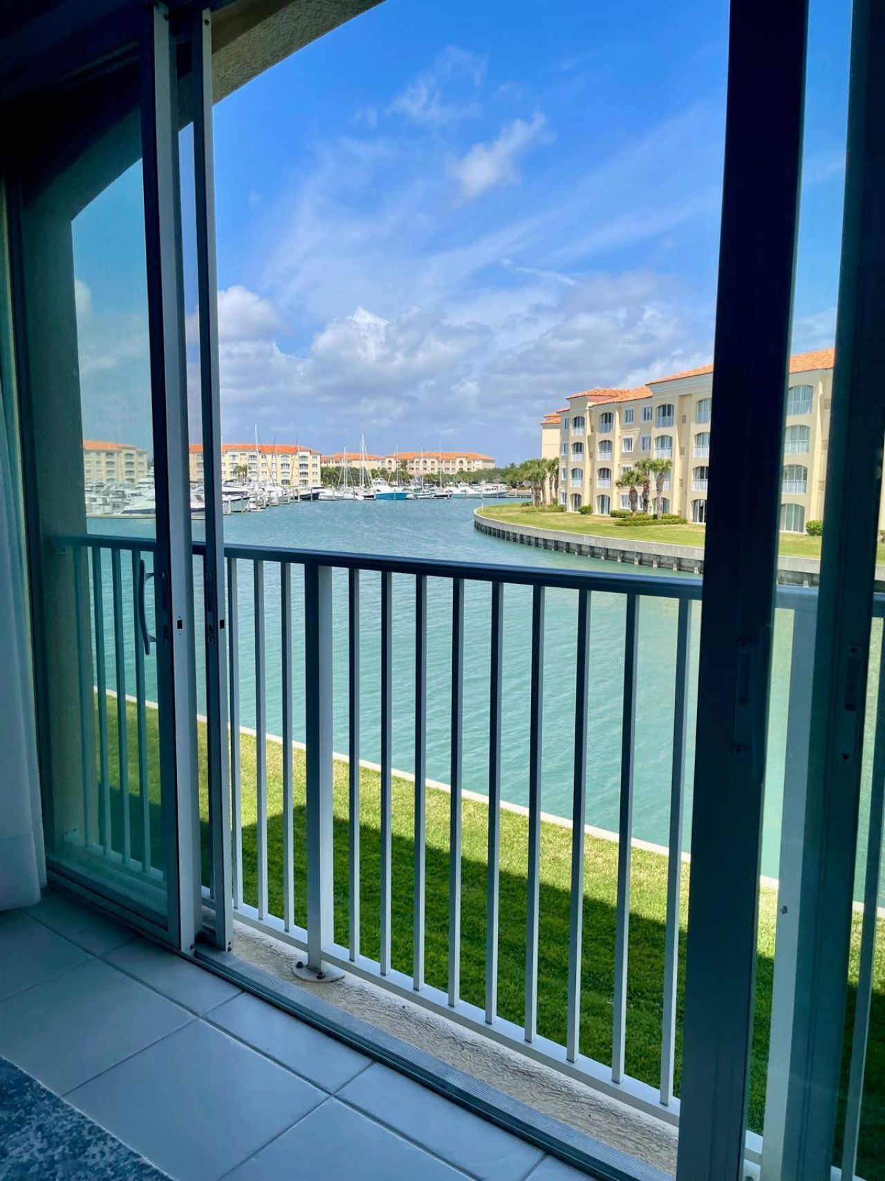 18 Harbour Isle Drive W, Unit 203, Fort Pierce, FL 34949 Photo