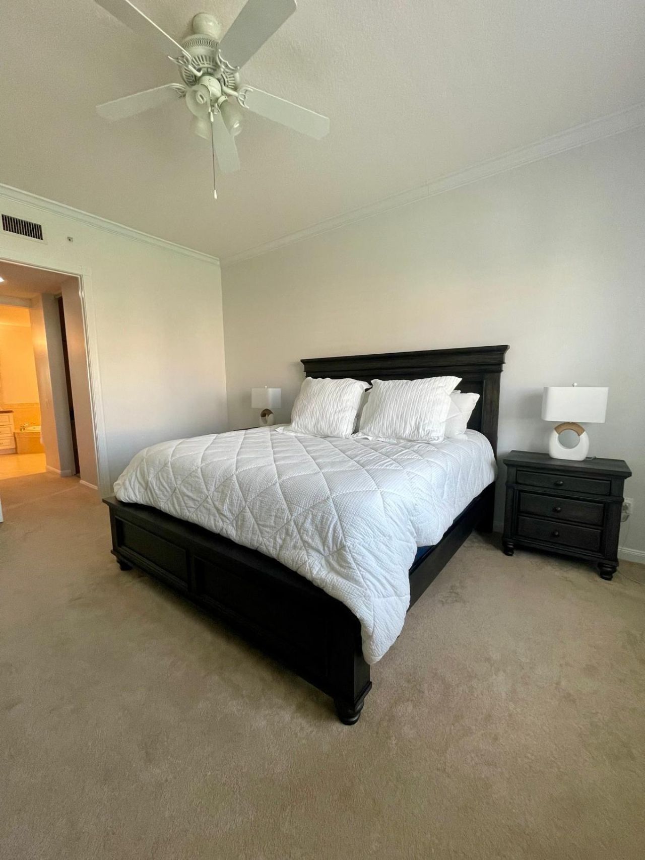 18 Harbour Isle Drive W, Unit 203, Fort Pierce, FL 34949 Photo