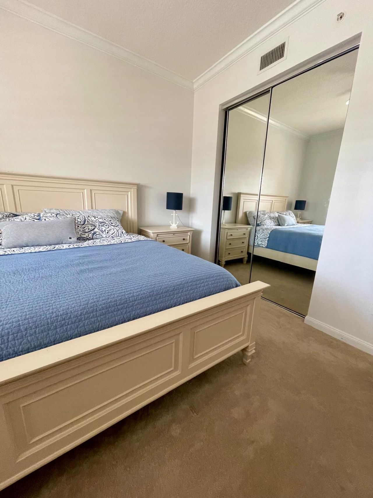 18 Harbour Isle Drive W, Unit 203, Fort Pierce, FL 34949 Photo