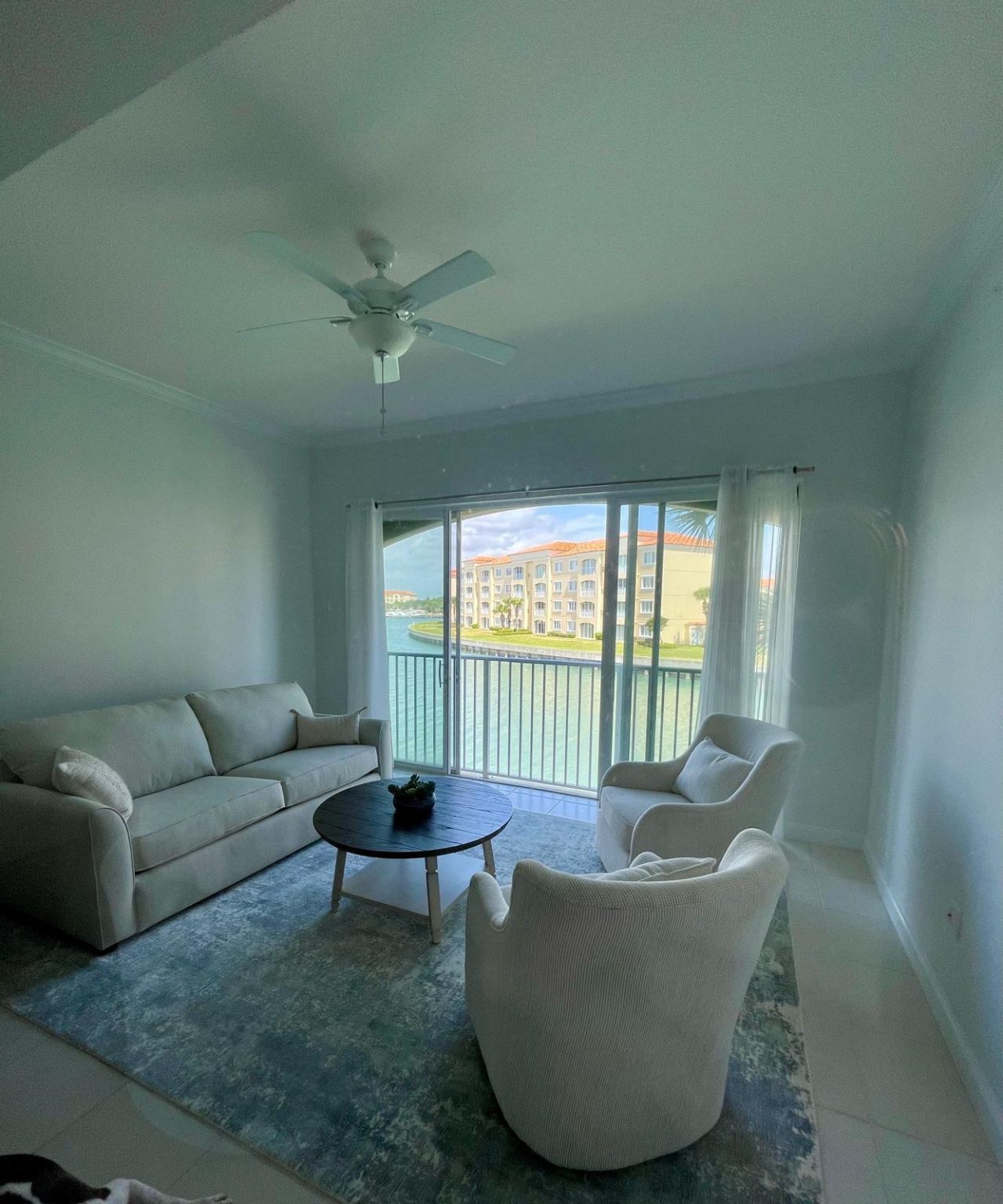 18 Harbour Isle Drive W, Unit 203, Fort Pierce, FL 34949 Photo