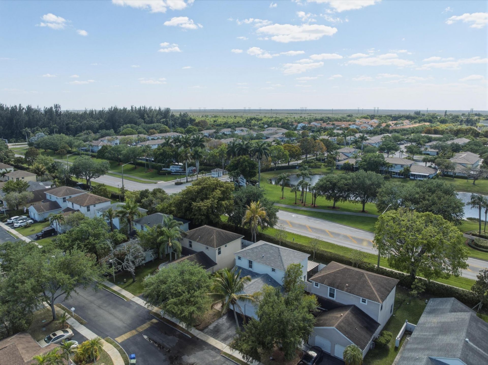 310 NW 207th Way, Pembroke Pines, FL 33029 Photo
