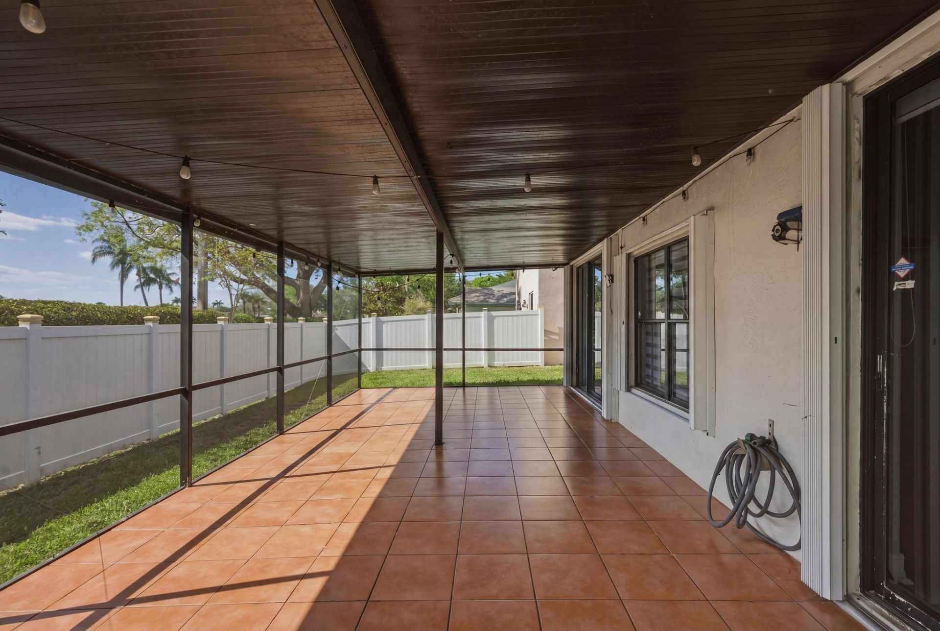 310 NW 207th Way, Pembroke Pines, FL 33029 Photo