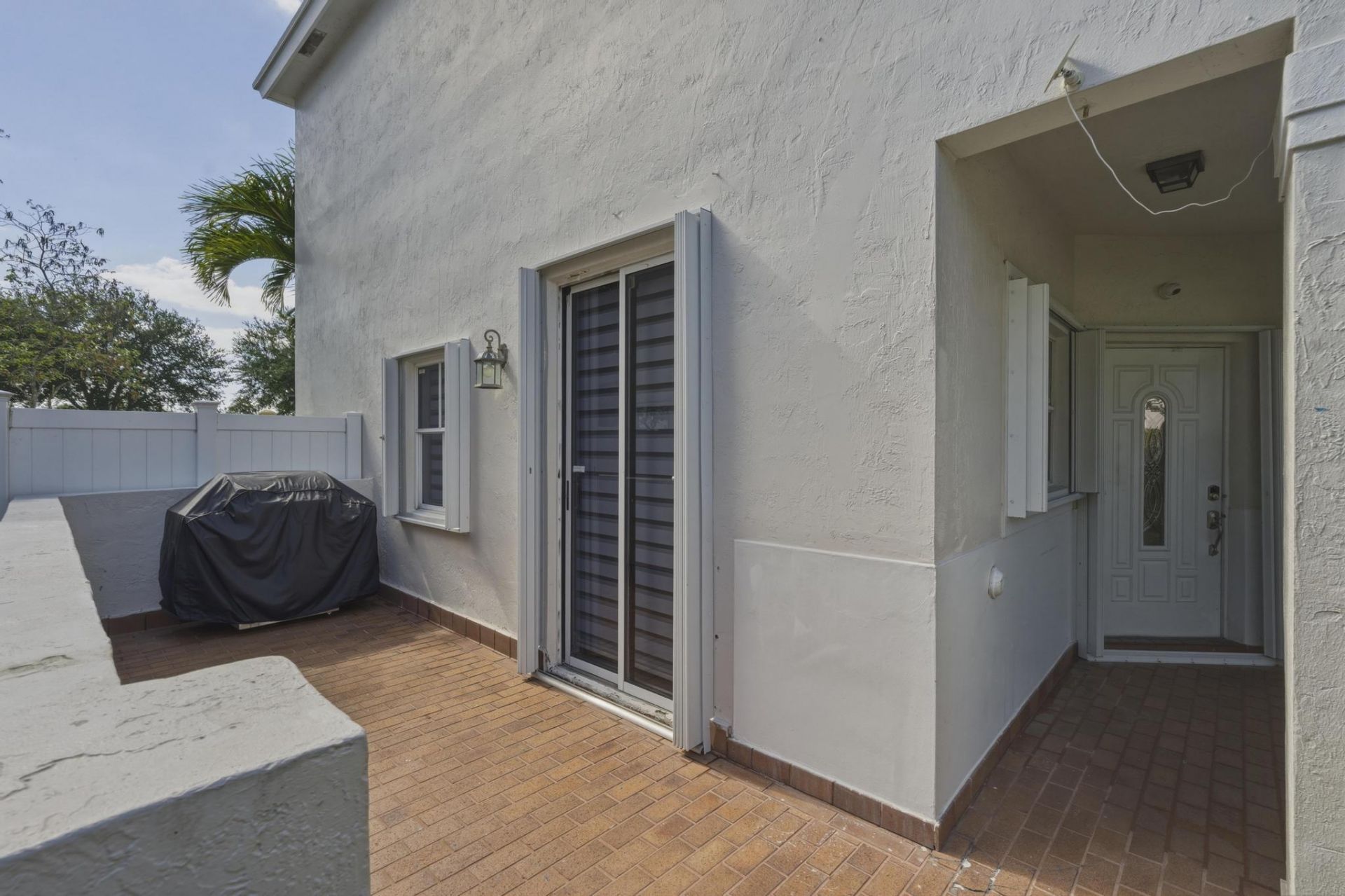 310 NW 207th Way, Pembroke Pines, FL 33029 Photo