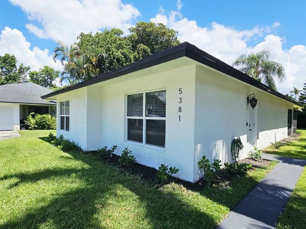 5381 Gene Circle, West Palm Beach, FL 33415