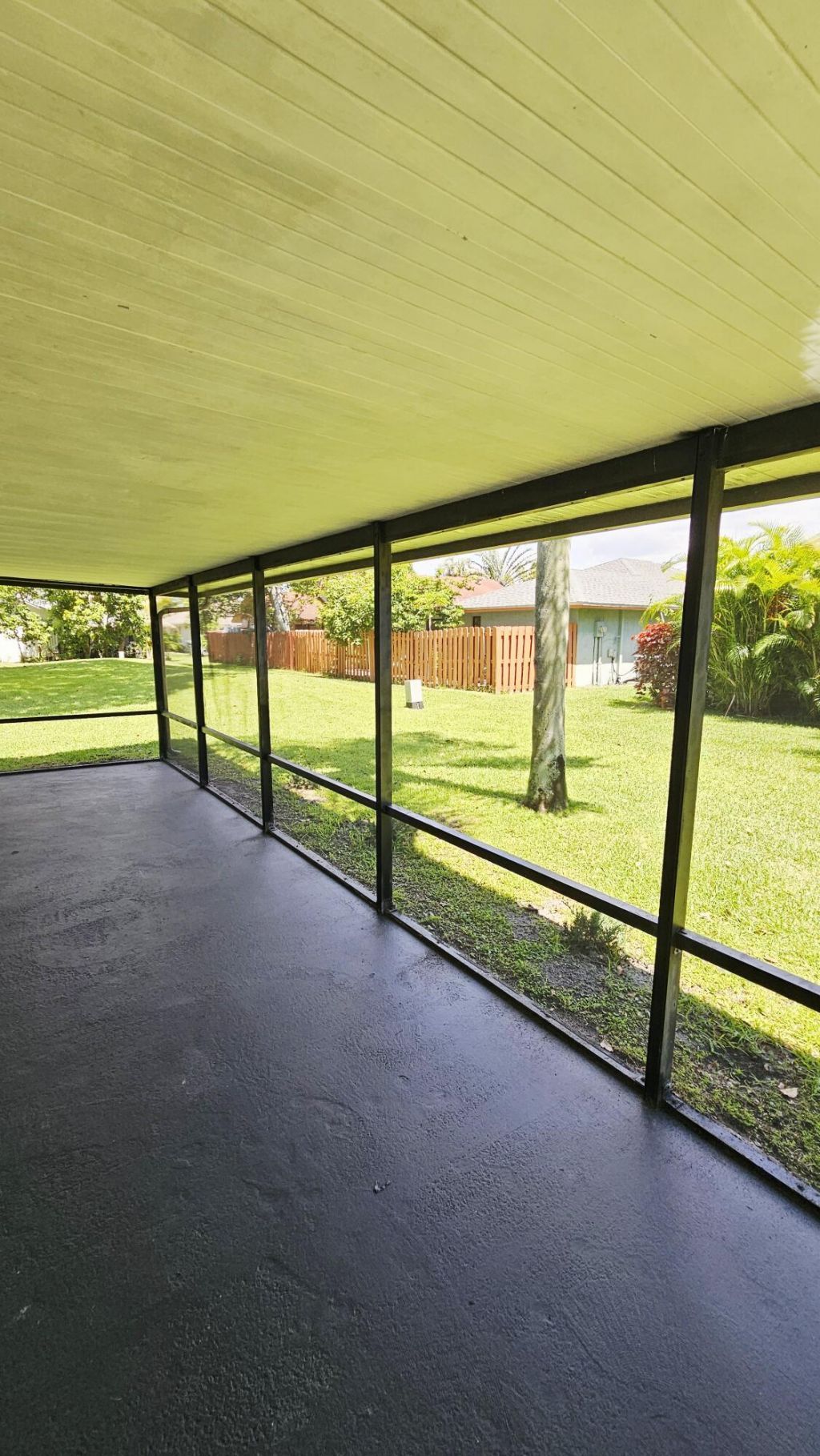 5381 Gene Circle, West Palm Beach, FL 33415 Photo