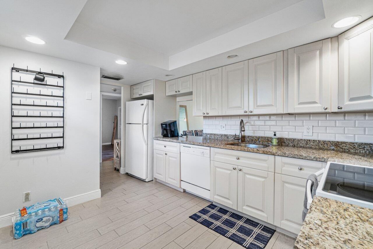 6000 NW 2nd Avenue, Unit 338, Boca Raton, FL 33487 Photo