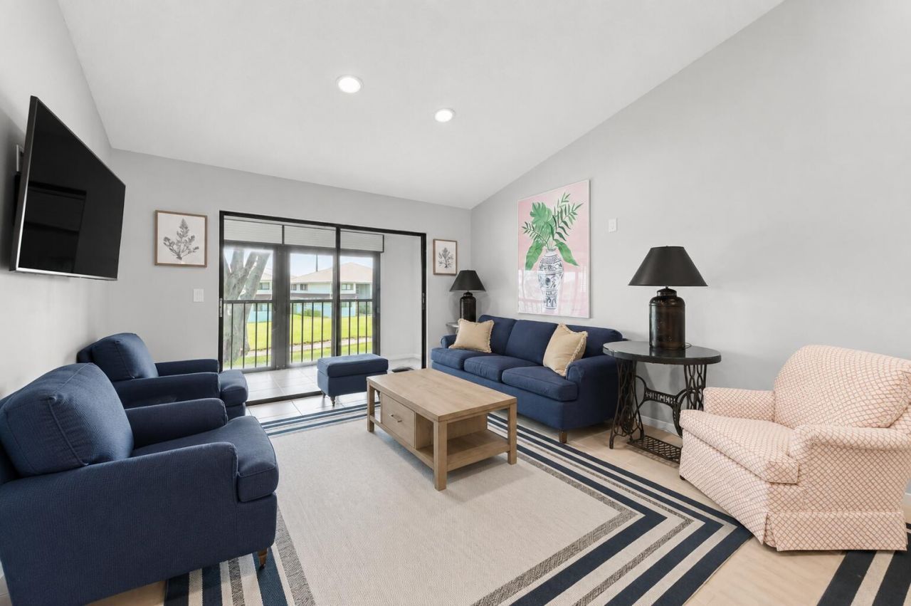 15234 Lakes Of Delray Boulevard, Unit 276, Delray Beach, FL 33484 Photo