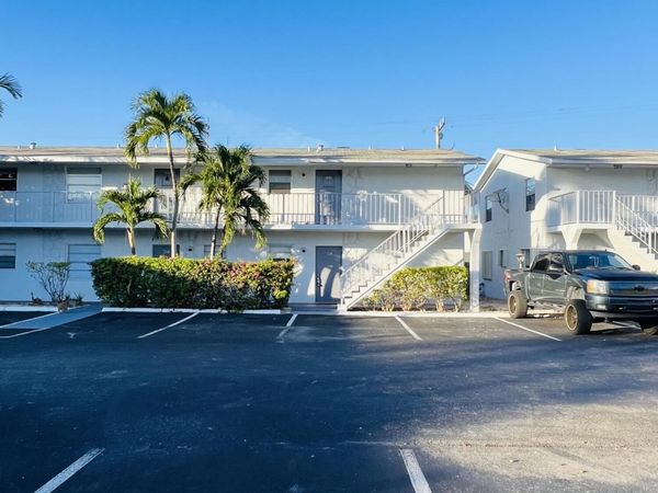 510 24th Avenue N, Unit 401, Lake Worth Beach, FL 33460