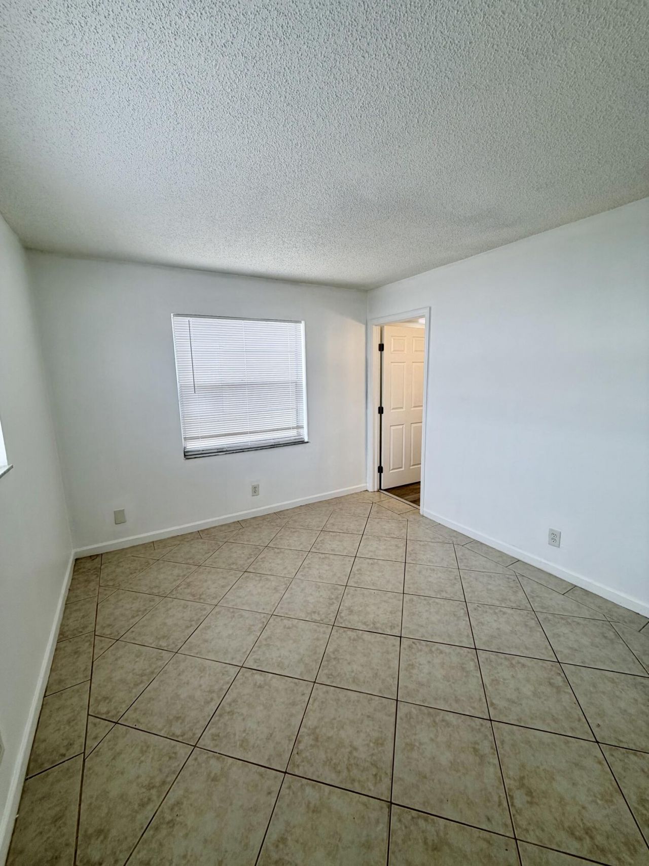510 24th Avenue N, Unit 401, Lake Worth Beach, FL 33460 Photo