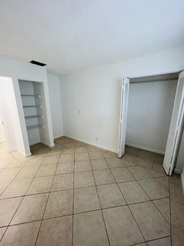 510 24th Avenue N, Unit 401, Lake Worth Beach, FL 33460 Photo