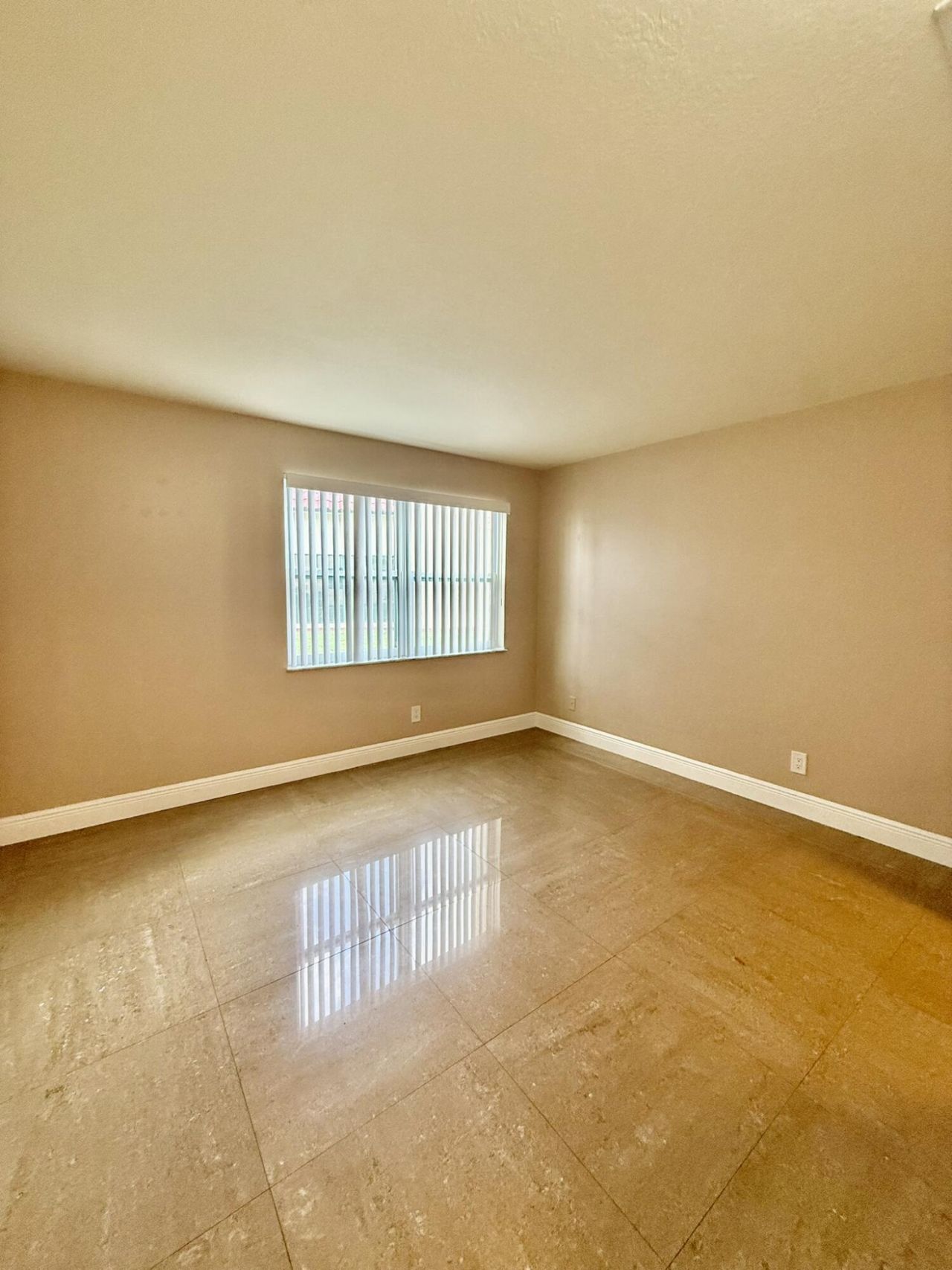 2050 Oleander Boulevard, Unit 11-103, Fort Pierce, FL 34950 Photo
