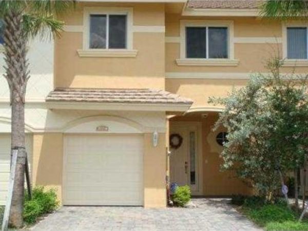 4331 Berkshire Wharf Drive, Lake Worth, FL 33461