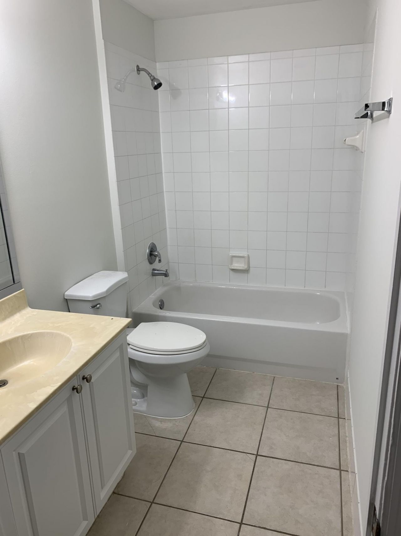 2080 Greenview Shores Boulevard, Unit 404, , FL 00000 Photo