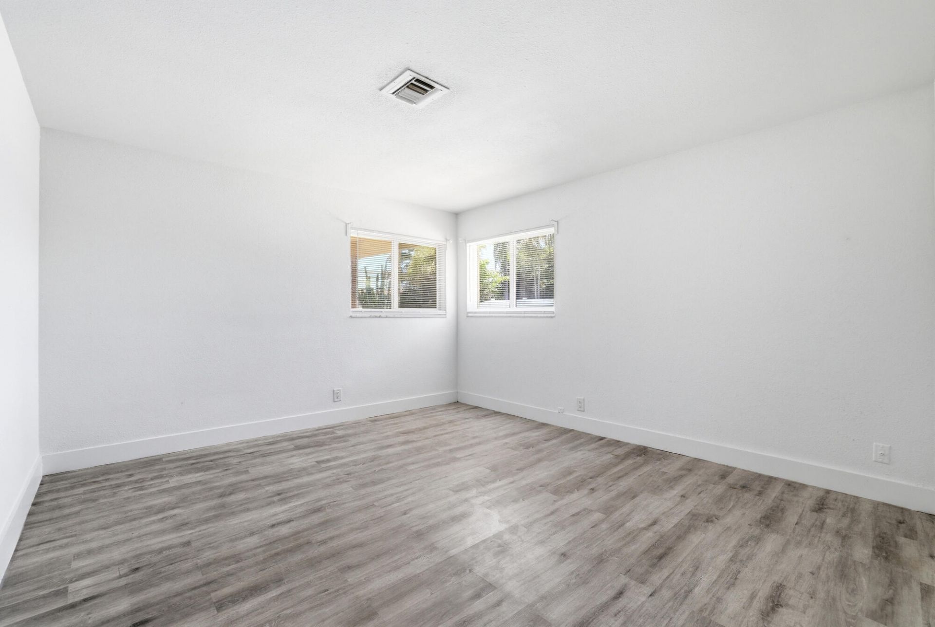 1880 SE 3rd Street, Unit 1880, Pompano Beach, FL 33060 Photo